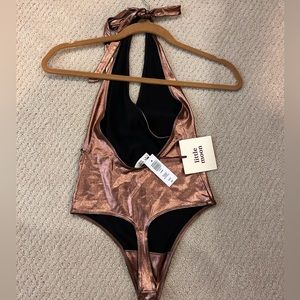 Aritzia body suit size xs new with tag